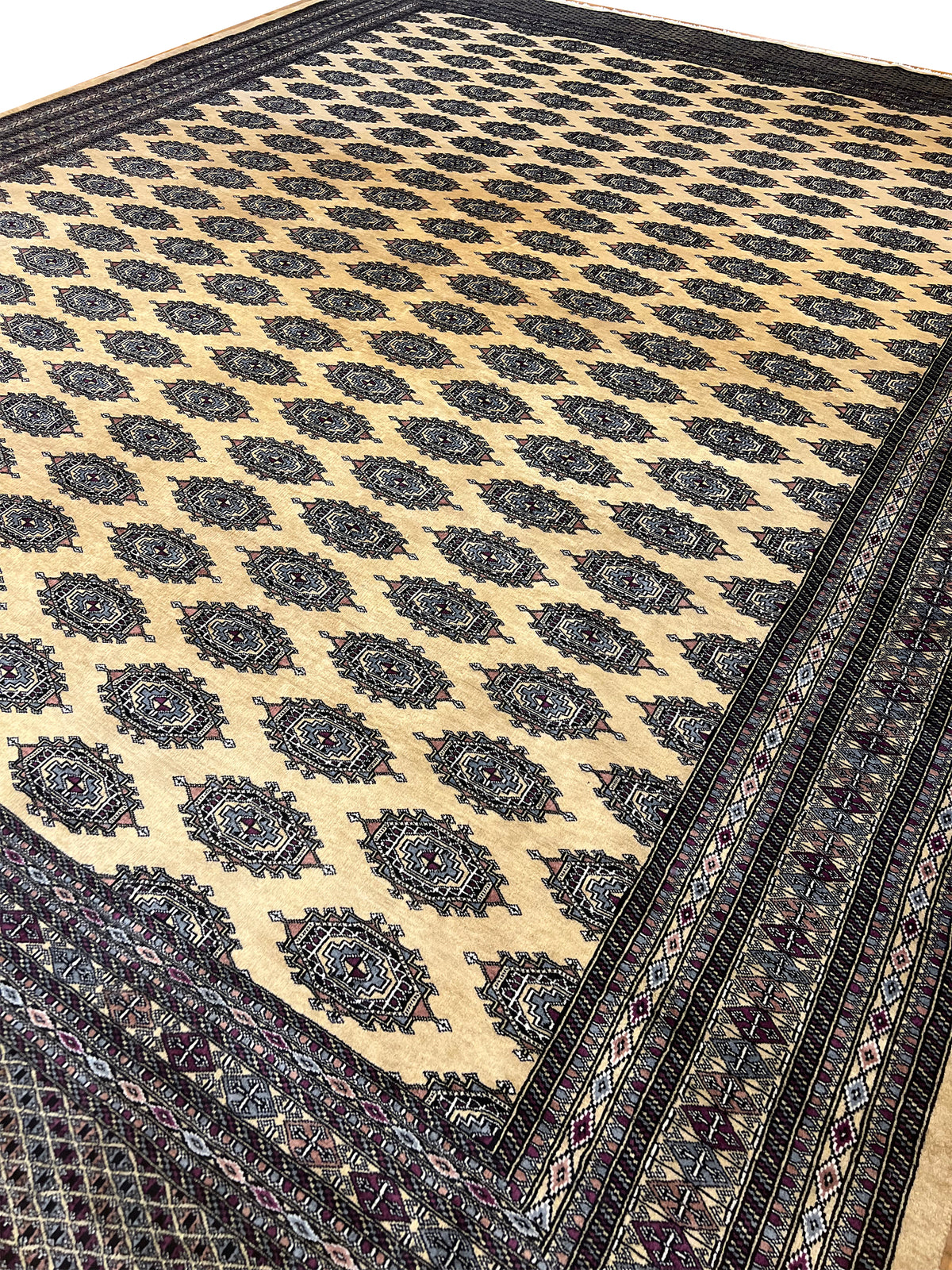 Tapis Étoile de Boukhara