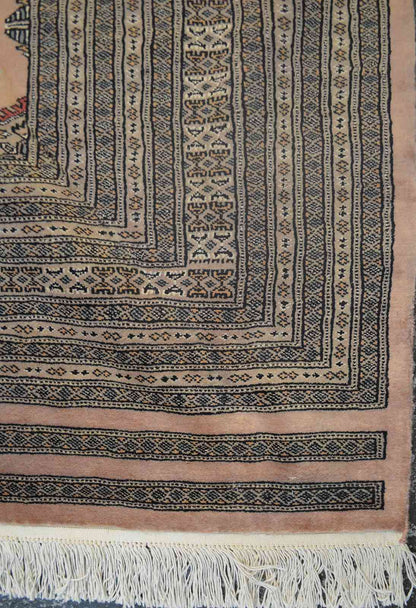Tapis Étoile de Boukhara