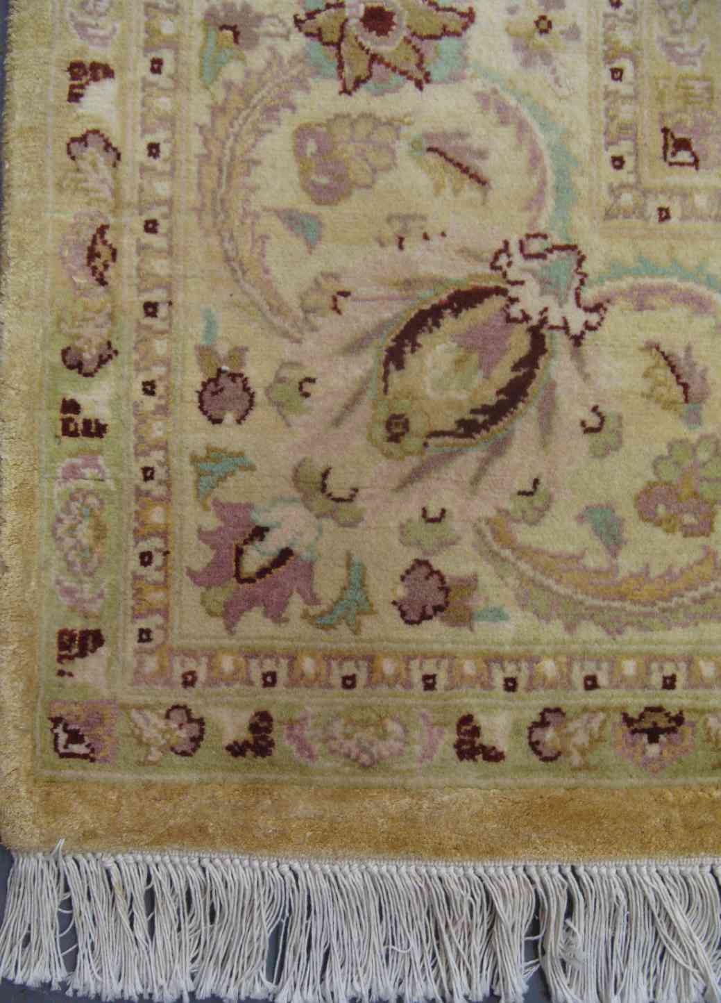 Lotus Ispahan