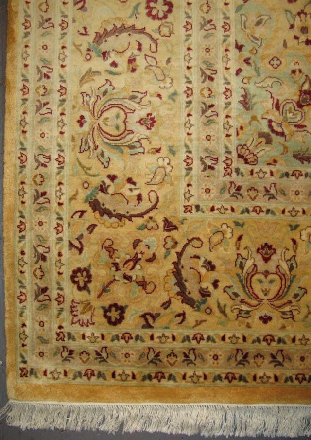 Hereke Silk Carpet | 12'5" x 9'1" | Home Decor | Hand-Knotted Area Rug
