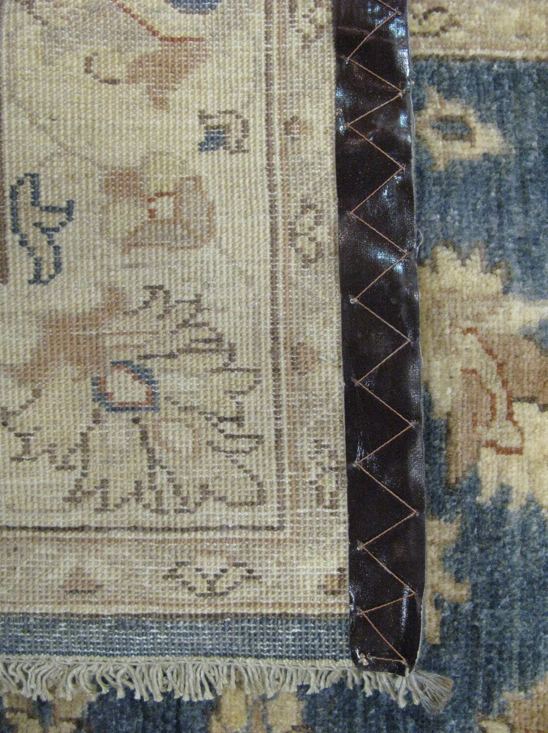 Faryab Lotus Gardens Rug | 6'4" x 5'2" | Home Decor | Wool Area Rug