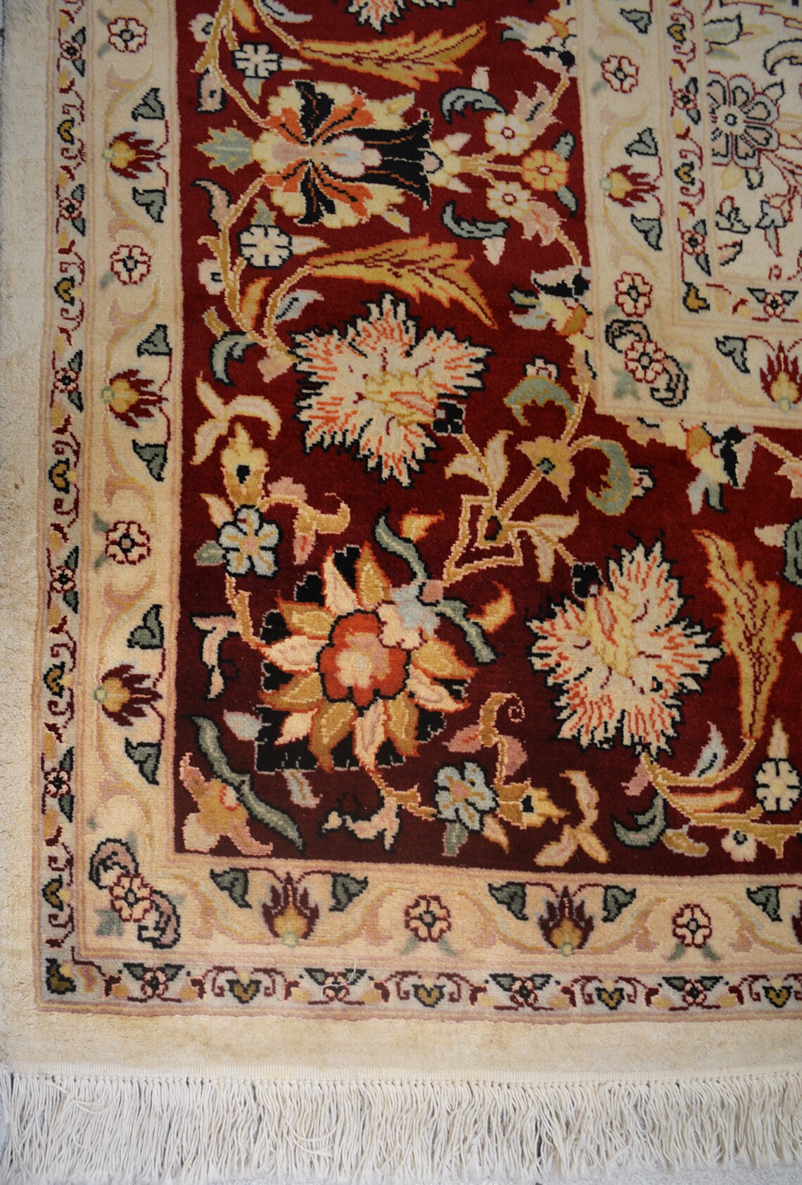Millefleurs Silk Carpet | 16'6" x 10'2" | Home Decor | Wool Area Rug